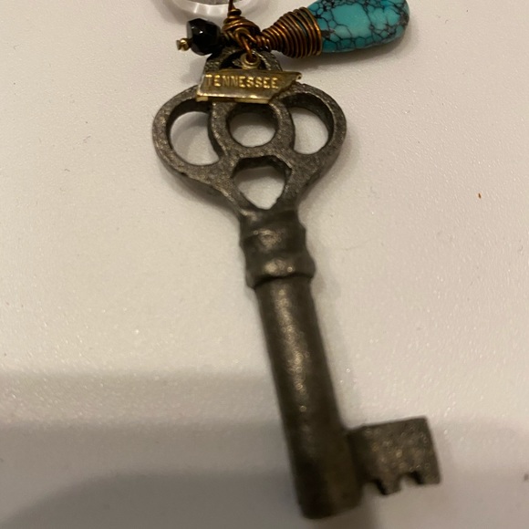 Long Key Necklace 34”